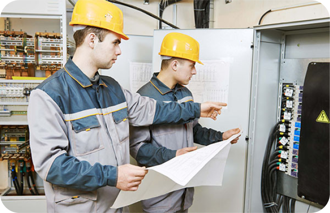 Project management and supervision in the automotive industry